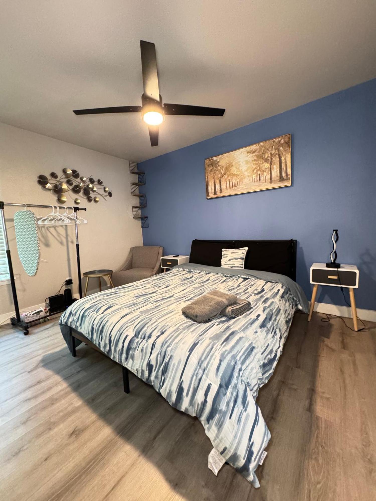 Dt L Chic Cityscape L 1bed Abode Apartment Dallas